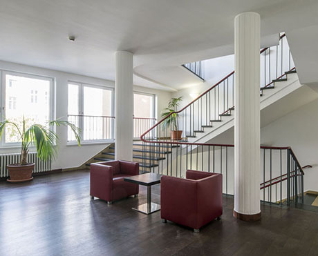 Berlin College | 16-18*