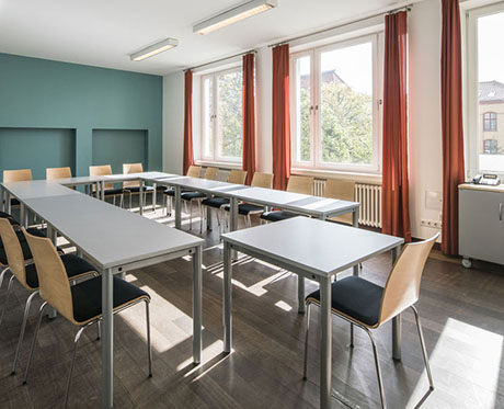 Berlin College | 16-18*